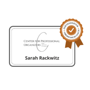 Siegel Zertifizierter Ordnungsexperte|Struktur mit Stil Sarah Rackwitz|Ordnungsexpertin_Ordnungscoach_Aufräumcoach_Kleiderschrank_Stilberatung_Rems_Murr_Kreis